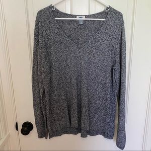 Old Navy V-neck Gray Knit Sweater | XL